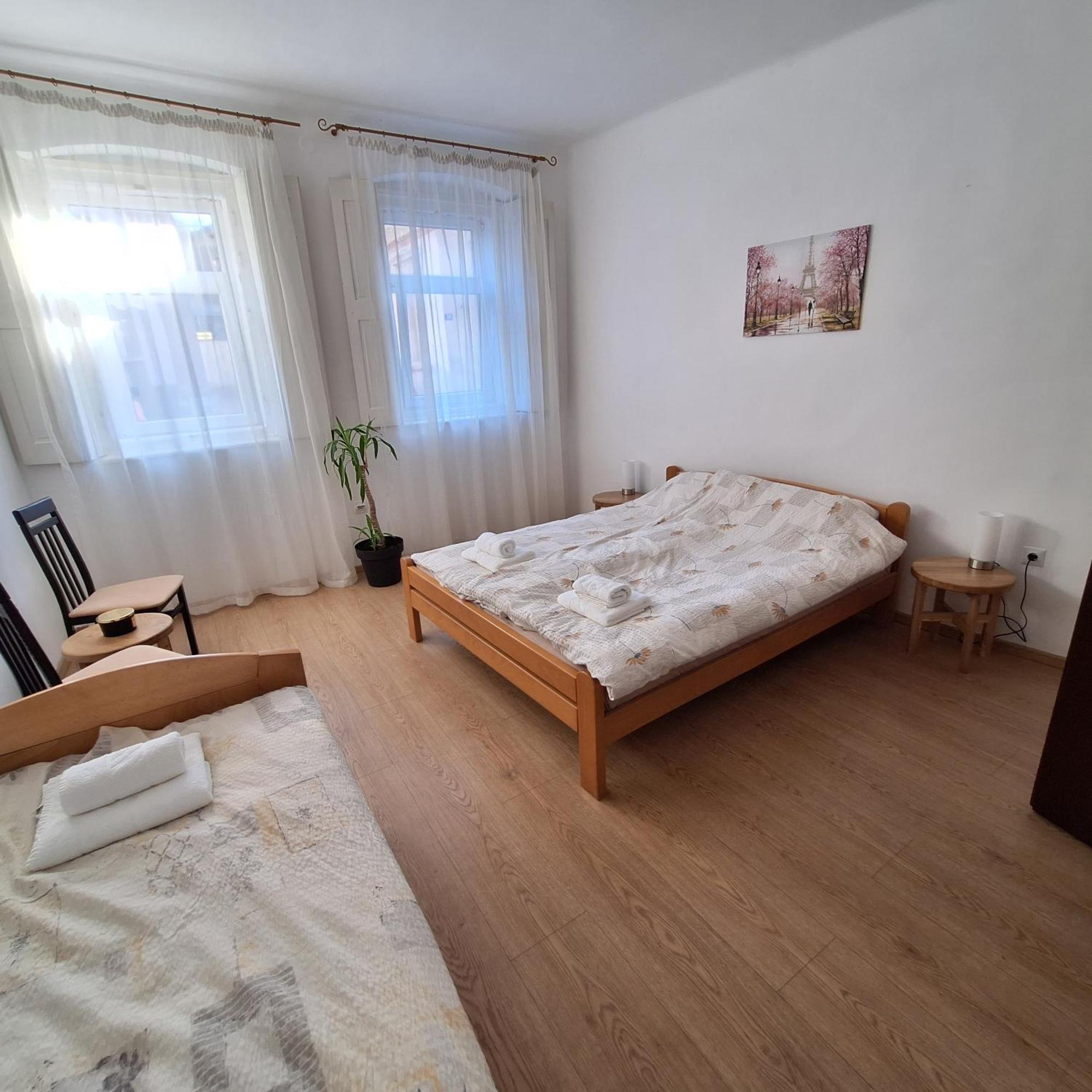 Dora Apartamento Sremski Karlovci Exterior foto